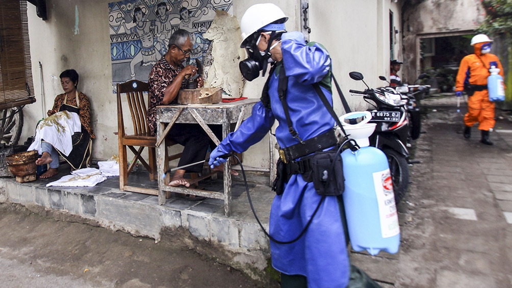 Indonesia reportó cerca de 100.000 casos y se prepara para reabrir Bali