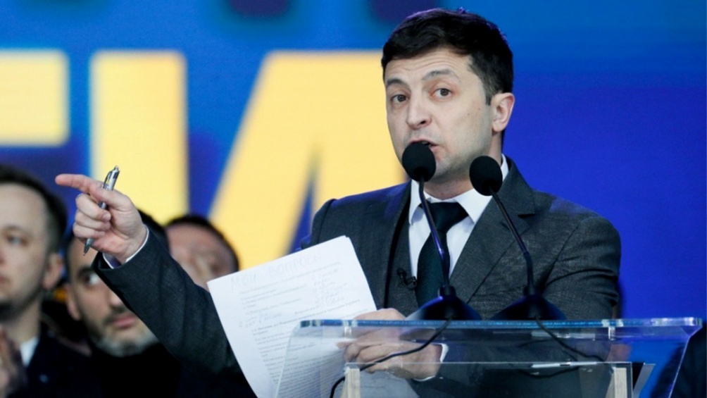 El presidente de Ucrania fue internado tras dar positivo