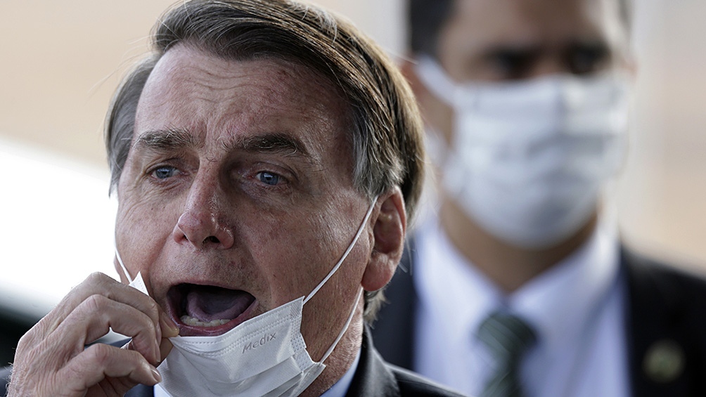 Bolsonaro insistió en que las vacunas contra el coronavirus «no están comprobadas científicamente»