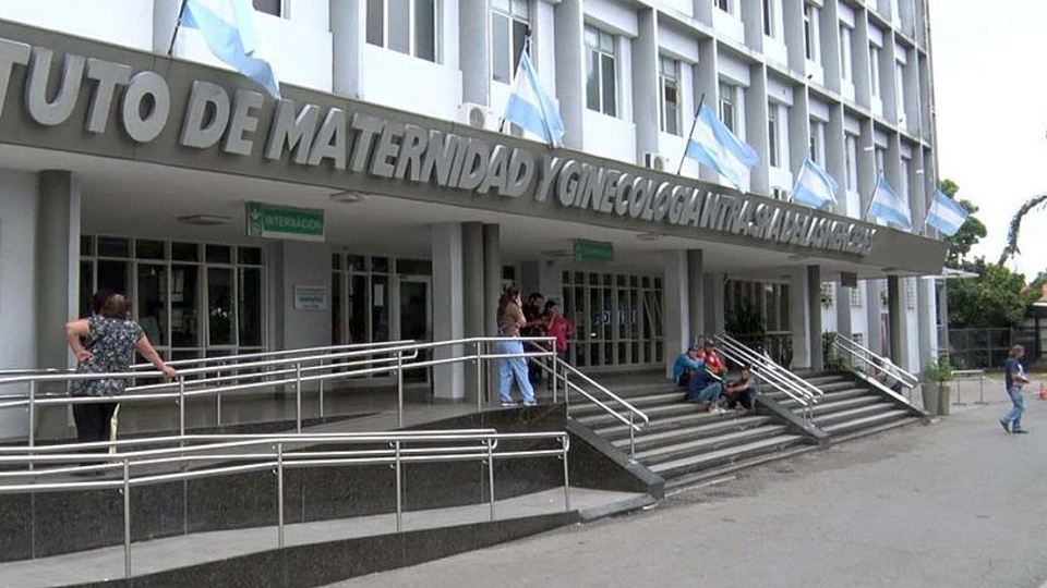 Violencia obstétrica en Tucumán: una joven perdió a su bebé de 8 meses y tuvo que esperar más de 16 horas por una cesárea