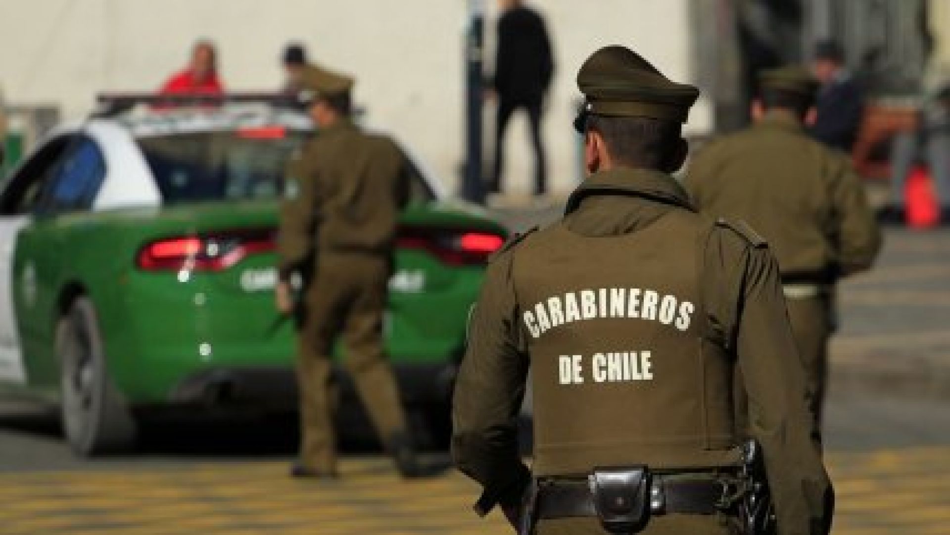 Carabineros chilenos asesinan a joven malabarista