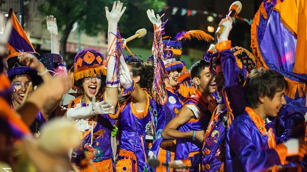 A 10 años de la restitución de los feriados, el carnaval porteño se realiza por streaming
