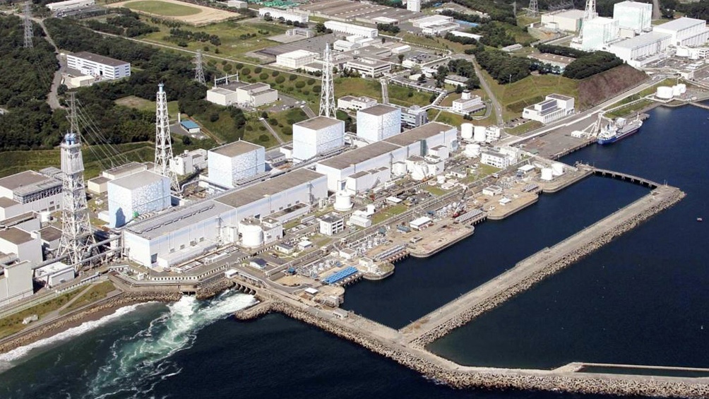 Denuncian que Japón tiene previsto arrojar al mar agua contaminada de la central Fukushima