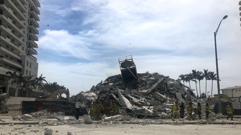 Cuatro argentinos permanecen desparecidos tras el derrumbe del edificio en Miami