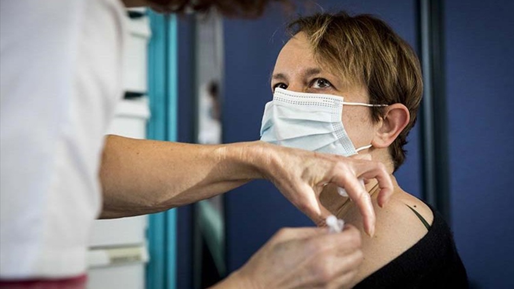 Francia aprobó el pase sanitario y avanza la vacunación contra el coronavirus