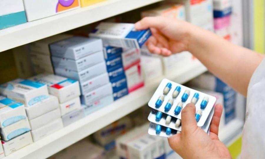 La ANMAT evalúa que 22 medicamentos pasen a ser de venta libre
