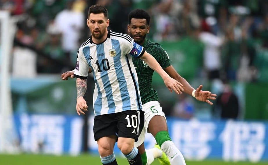 Mundial Qatar 2022: a qué hora juegan Arabia Saudita y Polonia y qué resultado le conviene a Argentina