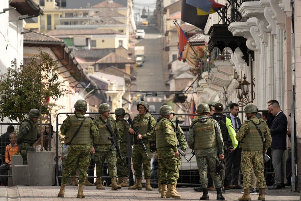 Noboa dijo que Ecuador está «en un estado de guerra» contra el crimen organizado